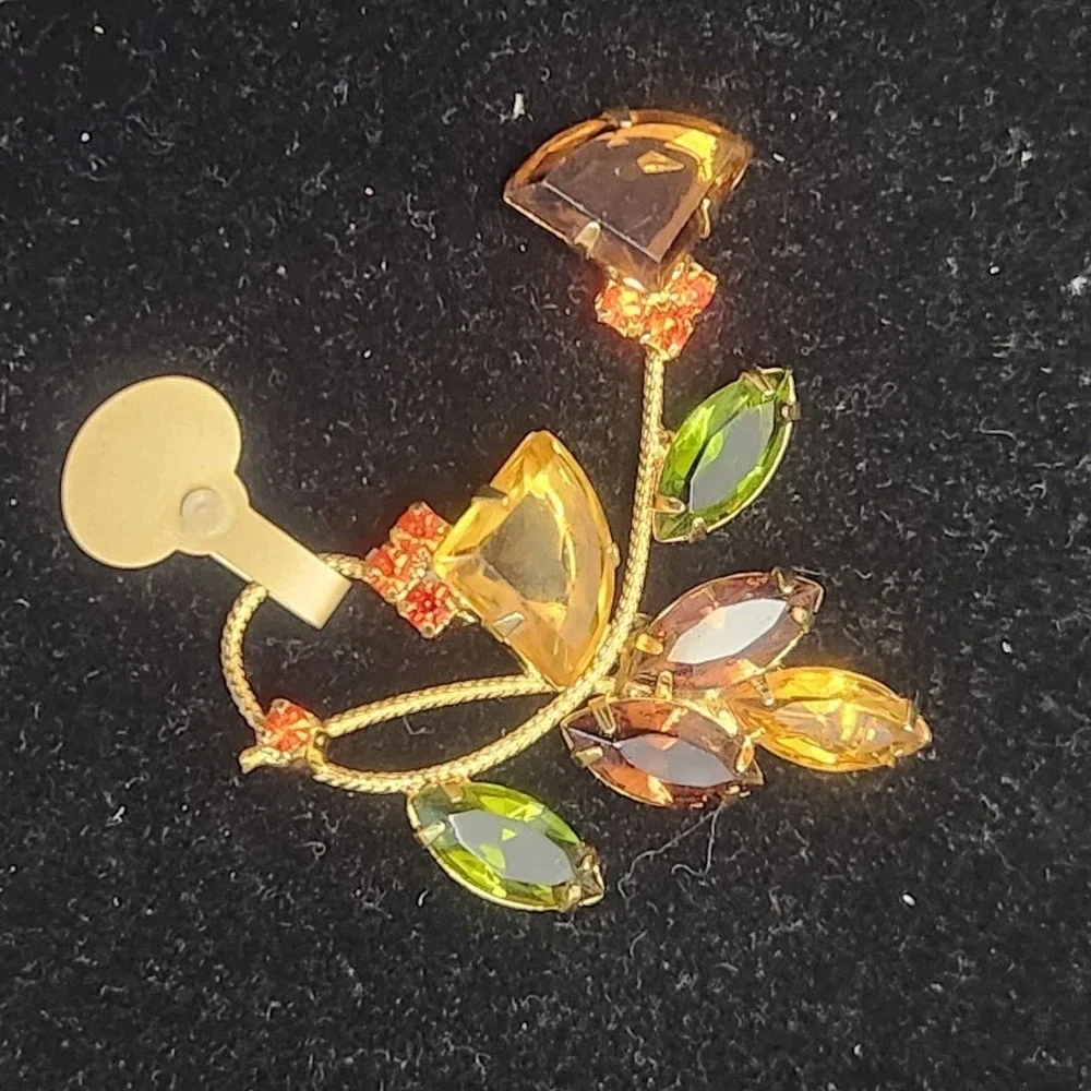 Vintage Topaz &‎ Green Pie Rhinestone Brooch/ Pin